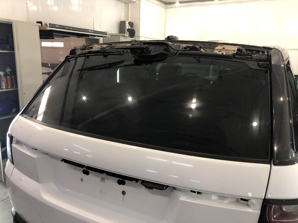 полировка автомобильного стекла